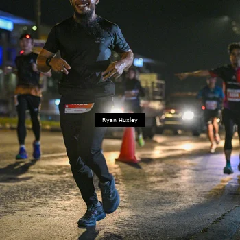 Runner Photo 4334570