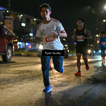 Runner Photo 4334579