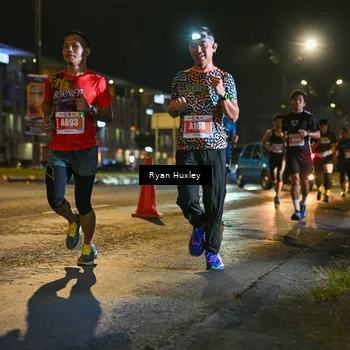 Runner Photo 4334590