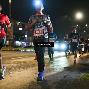 Runner Photo 4334591