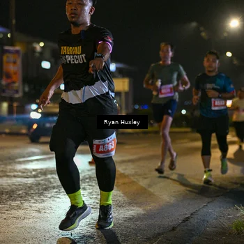 Runner Photo 4334609
