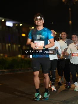 Runner Photo 4334632