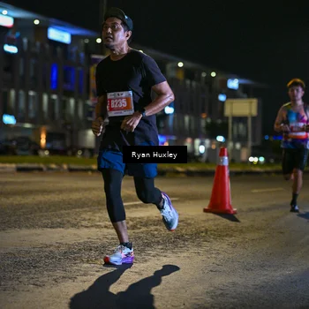 Runner Photo 4334655