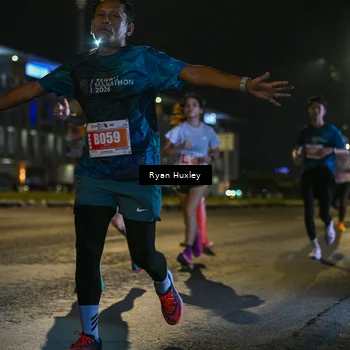 Runner Photo 4334663
