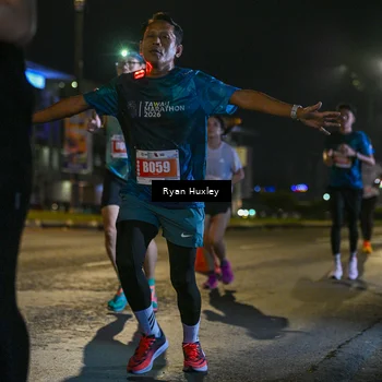 Runner Photo 4334665