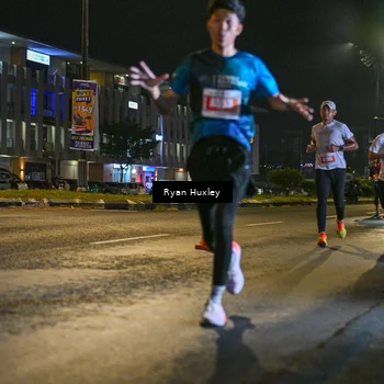 Runner Photo 4334678