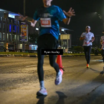 Runner Photo 4334682