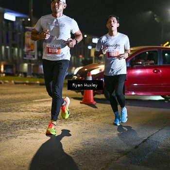 Runner Photo 4334689