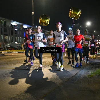 Runner Photo 4334705