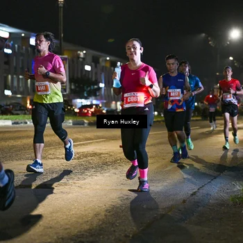 Runner Photo 4334749