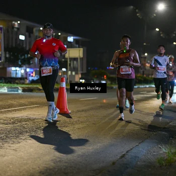 Runner Photo 4334771