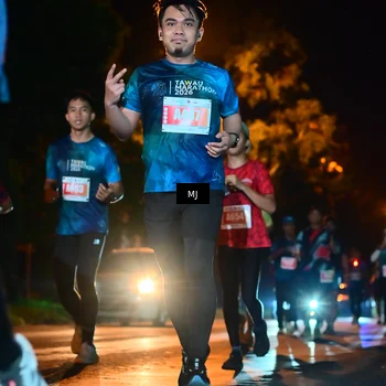 Runner Photo 4334779
