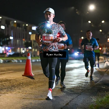 Runner Photo 4334787