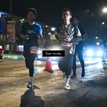 Runner Photo 4334812