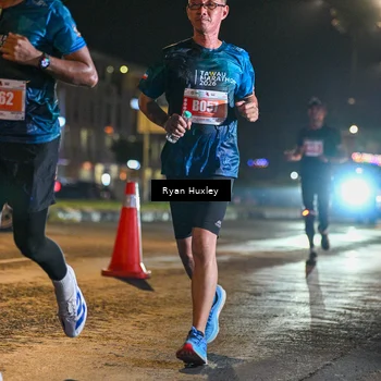 Runner Photo 4334862