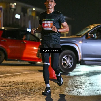 Runner Photo 4334877