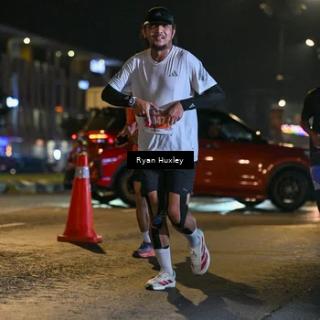 Runner Photo 4334878