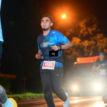 Runner Photo 4334882