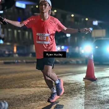 Runner Photo 4334891