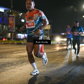 Runner Photo 4334943