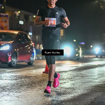 Runner Photo 4334956