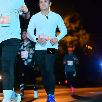 Runner Photo 4334965