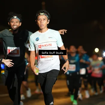 Runner Photo 4334992
