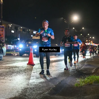 Runner Photo 4334995