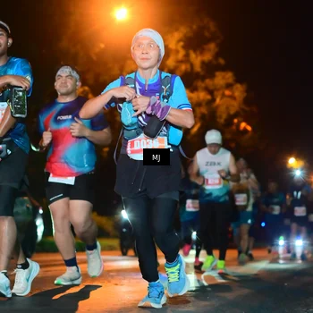 Runner Photo 4334997