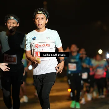 Runner Photo 4334999