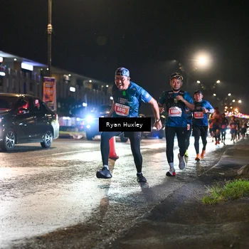 Runner Photo 4335004