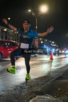 Runner Photo 4335025