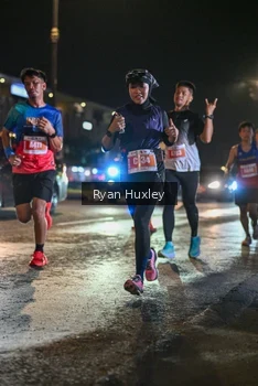 Runner Photo 4335035