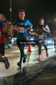 Runner Photo 4335045