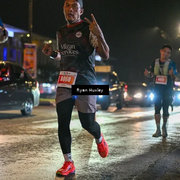 Runner Photo 4335056