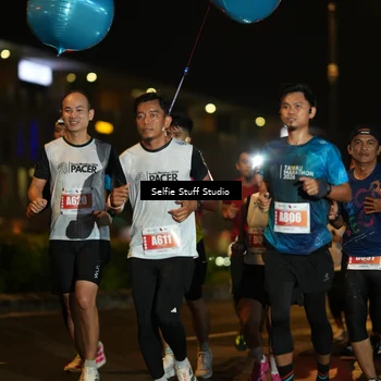 Runner Photo 4335058