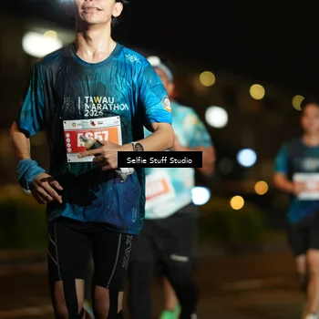 Runner Photo 4335070