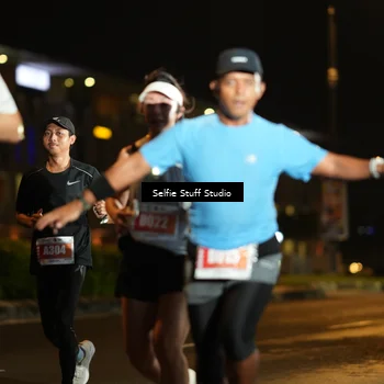 Runner Photo 4335077