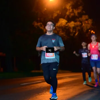 Runner Photo 4335123