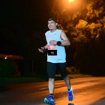 Runner Photo 4335131