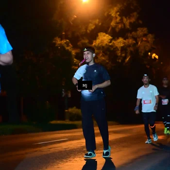 Runner Photo 4335133