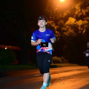 Runner Photo 4335152