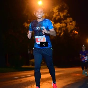 Runner Photo 4335154