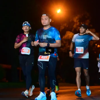Runner Photo 4335156