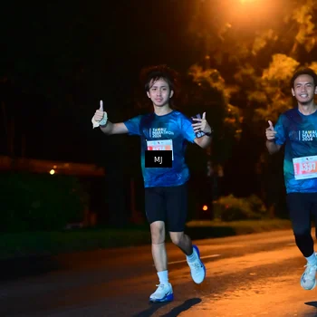 Runner Photo 4335165