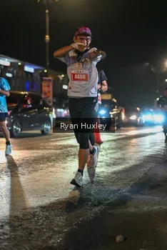 Runner Photo 4335172