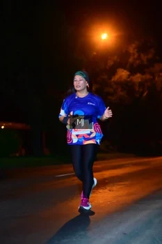 Runner Photo 4335173