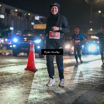 Runner Photo 4335189