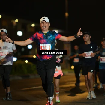 Runner Photo 4335192