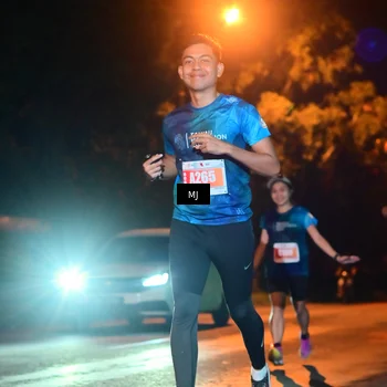 Runner Photo 4335200